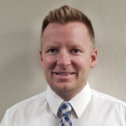 Chad Metz, L.M.S.W Chad Metz, L.M.S.W